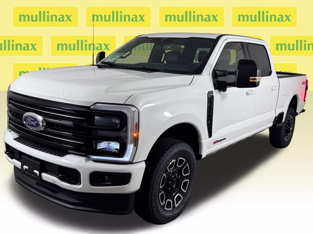 2026 Star White Metallic Tri-Coat Ford Super Duty F-350 SRW Platinum 4X4 Truck
