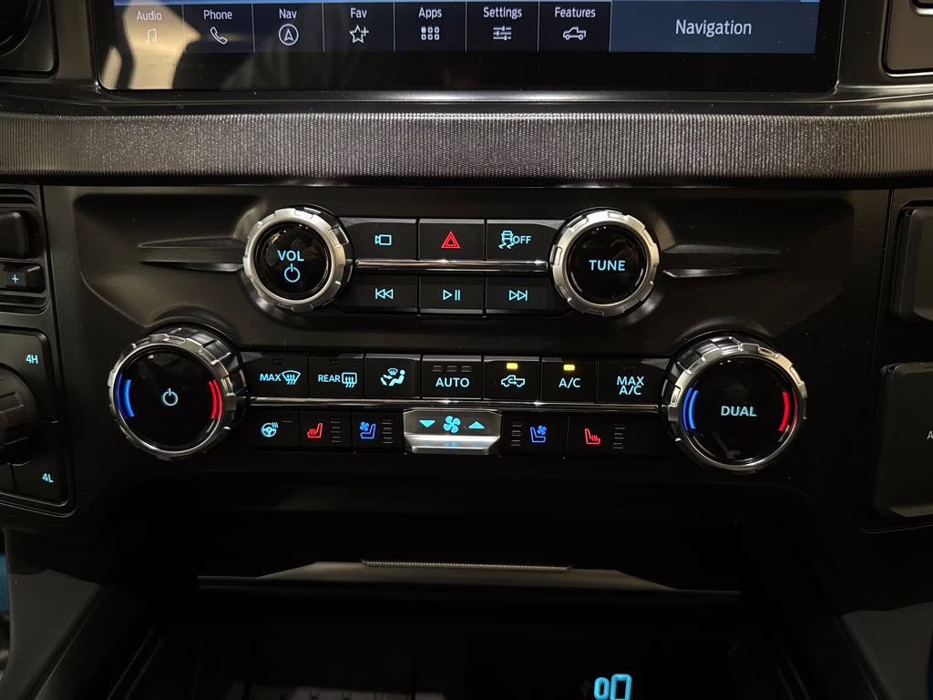 2026 Star White Metallic Tri-Coat Ford Super Duty F-350 SRW Platinum 4X4 Truck