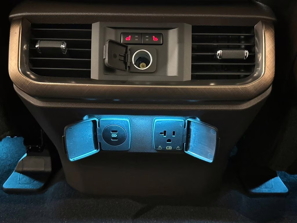 2026 Star White Metallic Tri-Coat Ford F-150 King Ranch 4X4 Truck