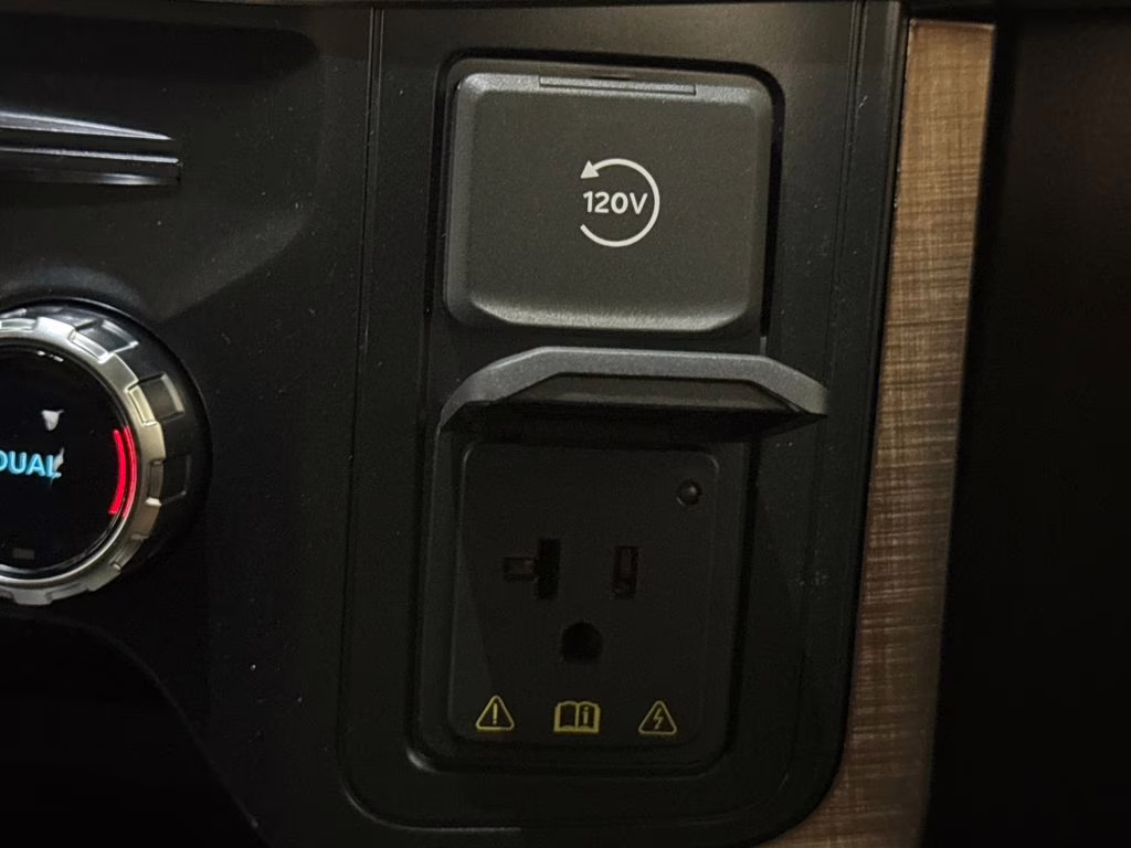 2026 Star White Metallic Tri-Coat Ford F-150 King Ranch 4X4 Truck