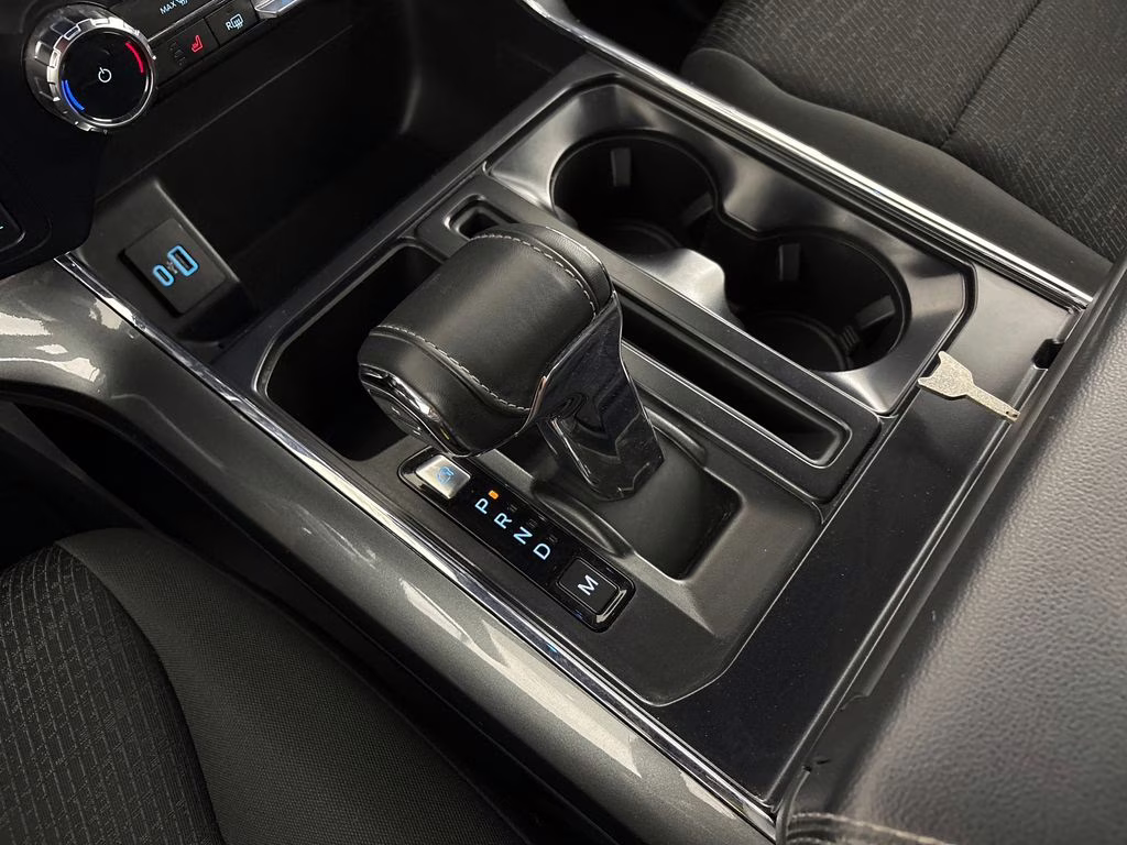 2023 Agate Black Metallic Ford F-150 XLT 4X4 Truck