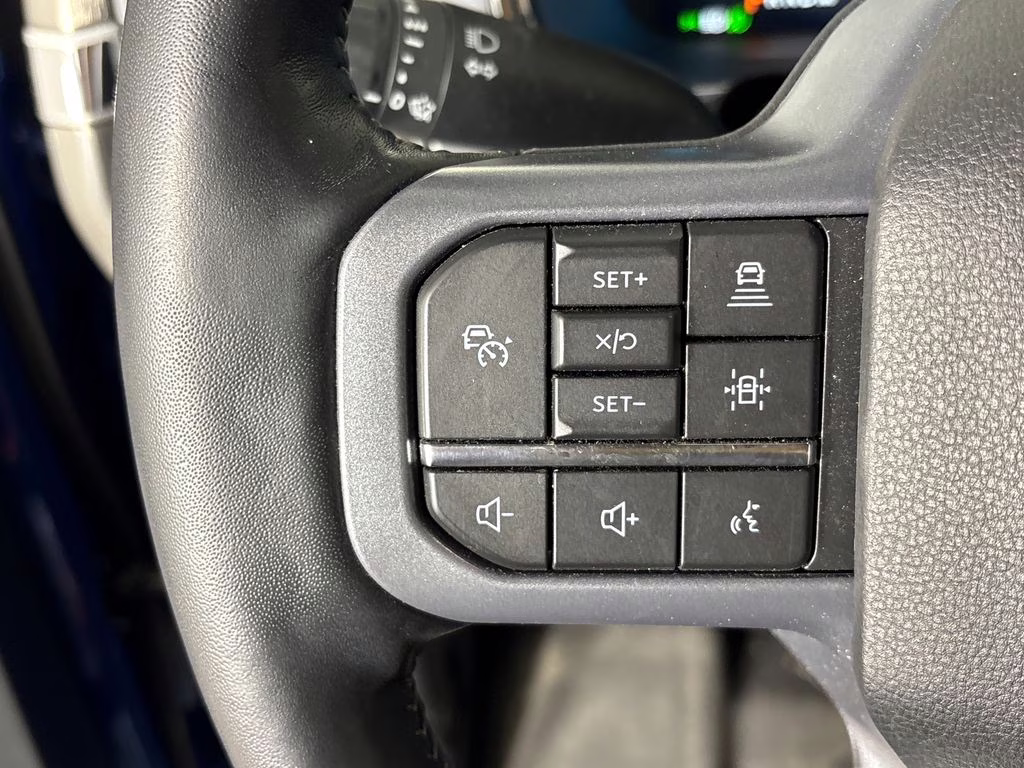 2023 Atlas Blue Metallic Ford F-150 Lariat 4X4 Truck