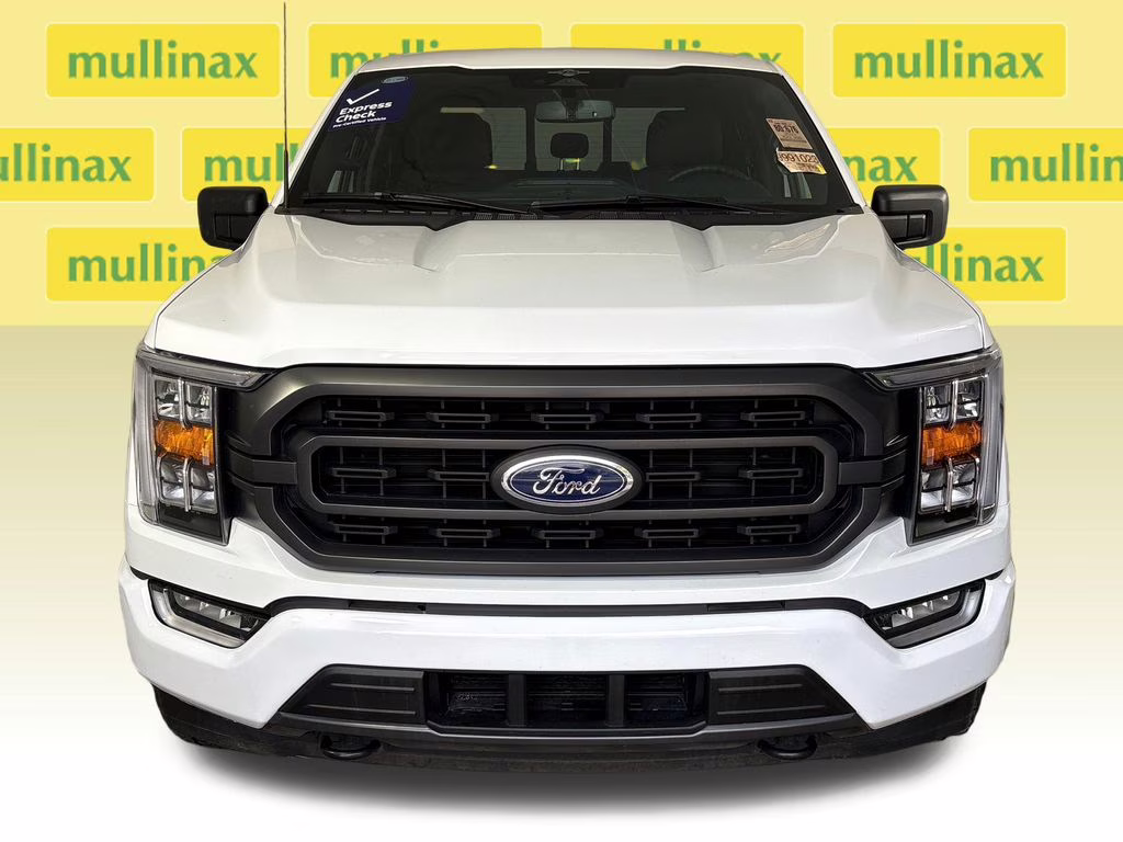 2023 Oxford White Ford F-150 XLT 4X4 Truck