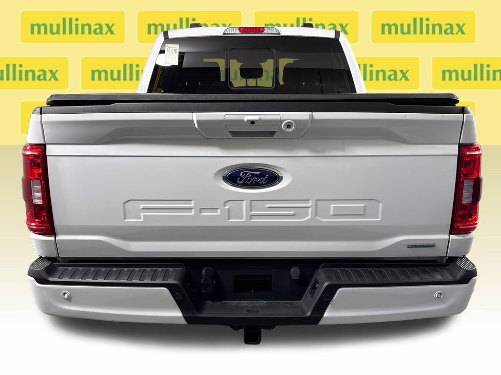 2023 Oxford White Ford F-150 XLT 4X4 Truck