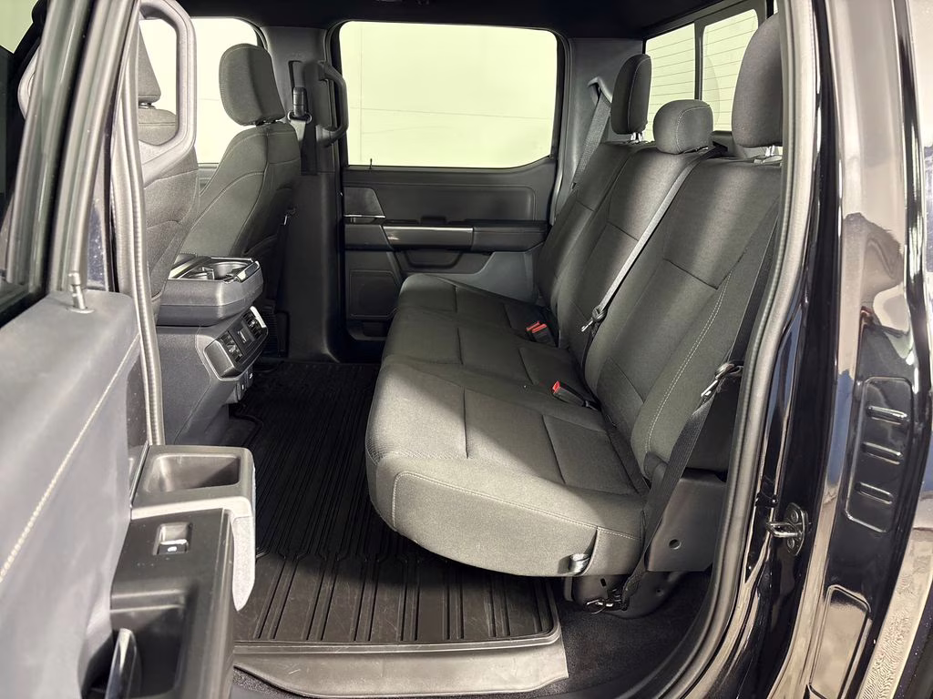 2023 Agate Black Metallic Ford F-150 XLT 4X4 Truck