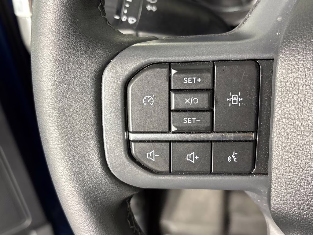 2023 Atlas Blue Metallic Ford F-150 XLT 4X4 Truck