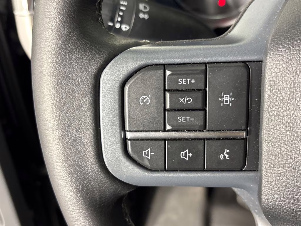 2023 Agate Black Metallic Ford F-150 XLT 4X4 Truck