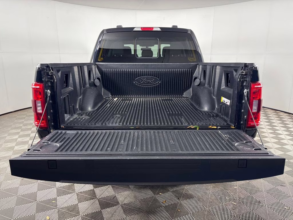 2023 Agate Black Metallic Ford F-150 XLT 4X4 Truck