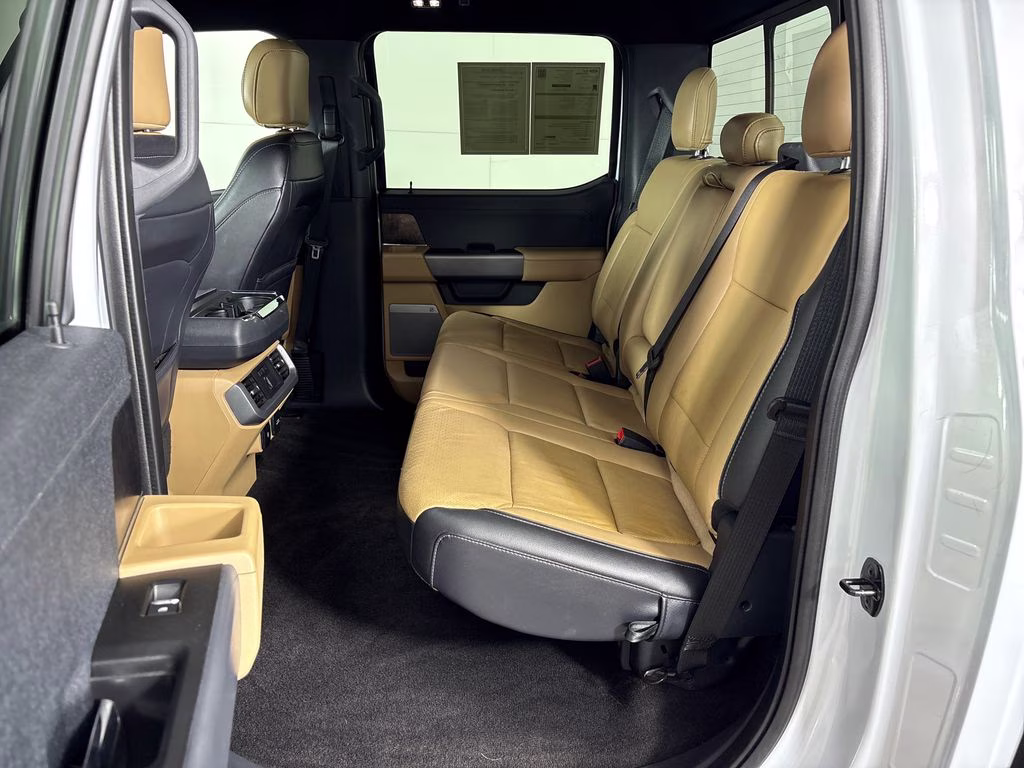 2021 White Metallic Ford F-150 Lariat 4X4 Truck