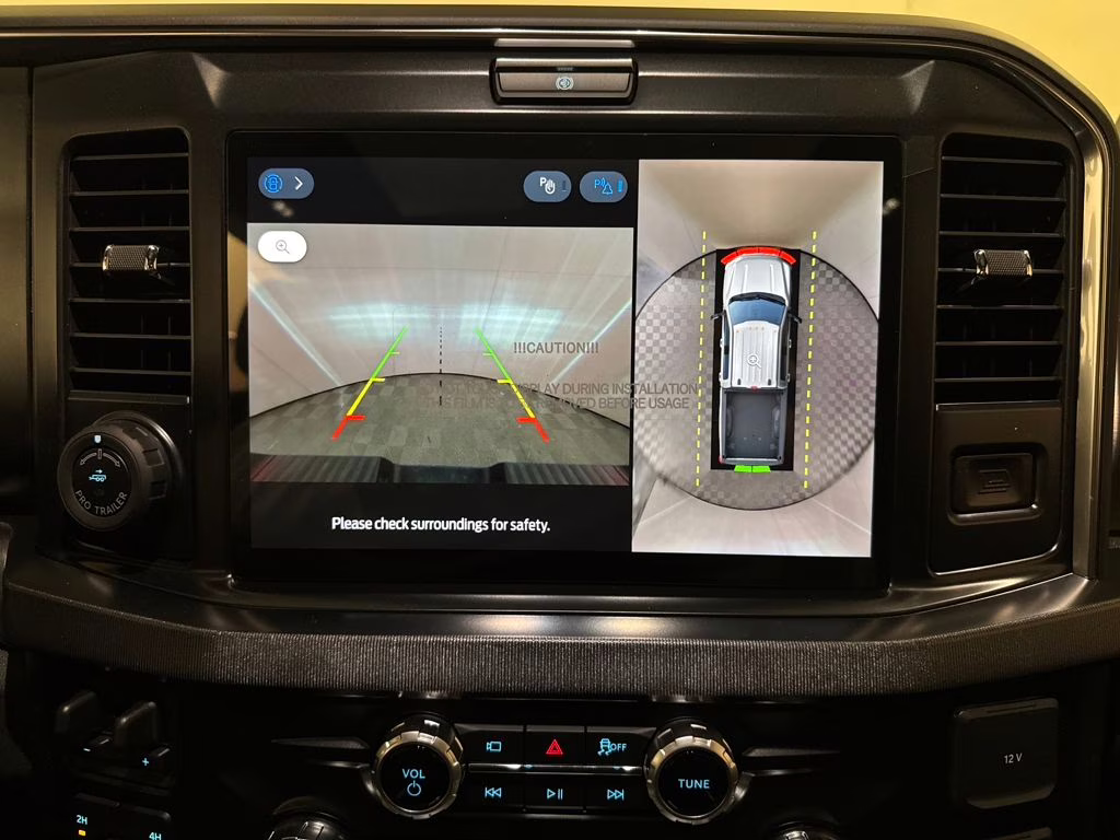 2026 Star White Metallic Tri-Coat Ford Super Duty F-350 SRW Platinum 4X4 Truck