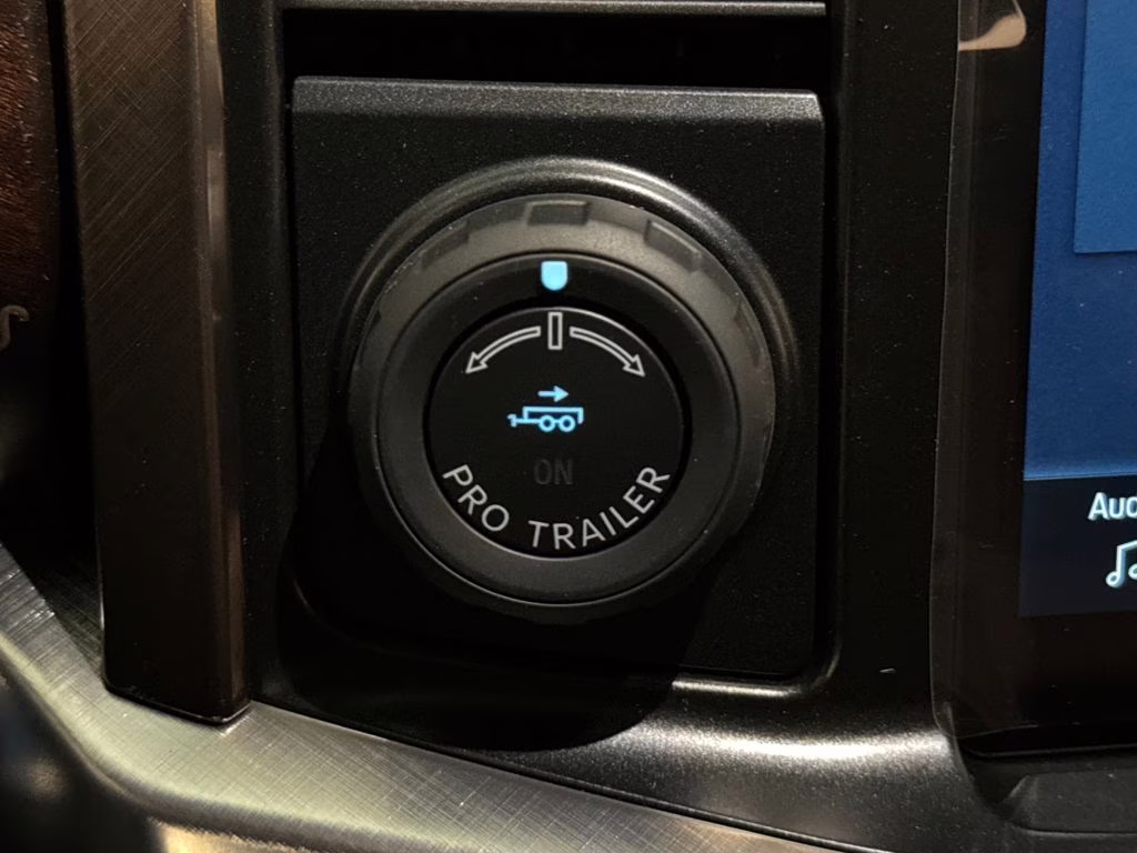 2026 Star White Metallic Tri-Coat Ford F-150 King Ranch 4X4 Truck