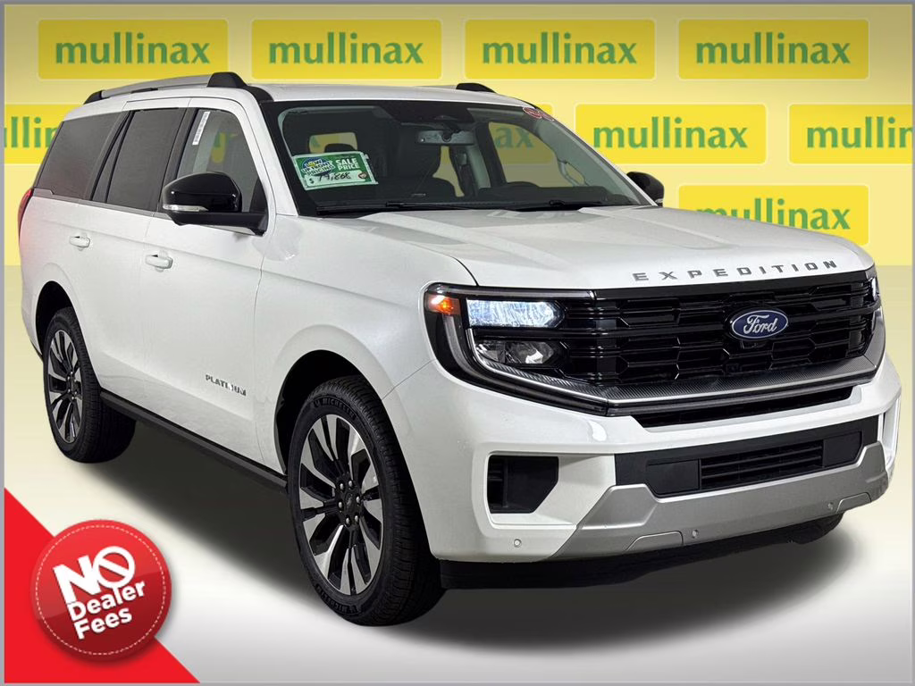 2026 Star White Metallic Tri-Coat Ford Expedition Platinum 4X4 SUV