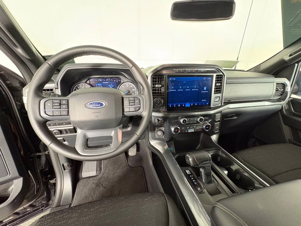 2023 Agate Black Metallic Ford F-150 XLT 4X4 Truck