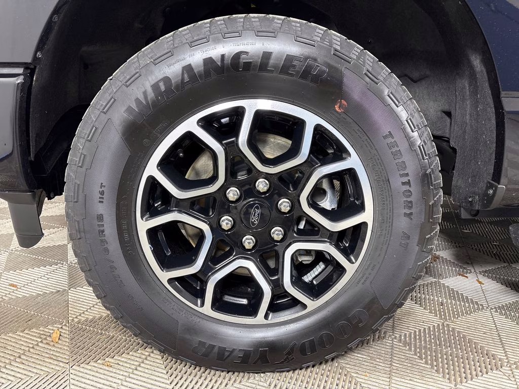 2023 Agate Black Metallic Ford F-150 XLT 4X4 Truck