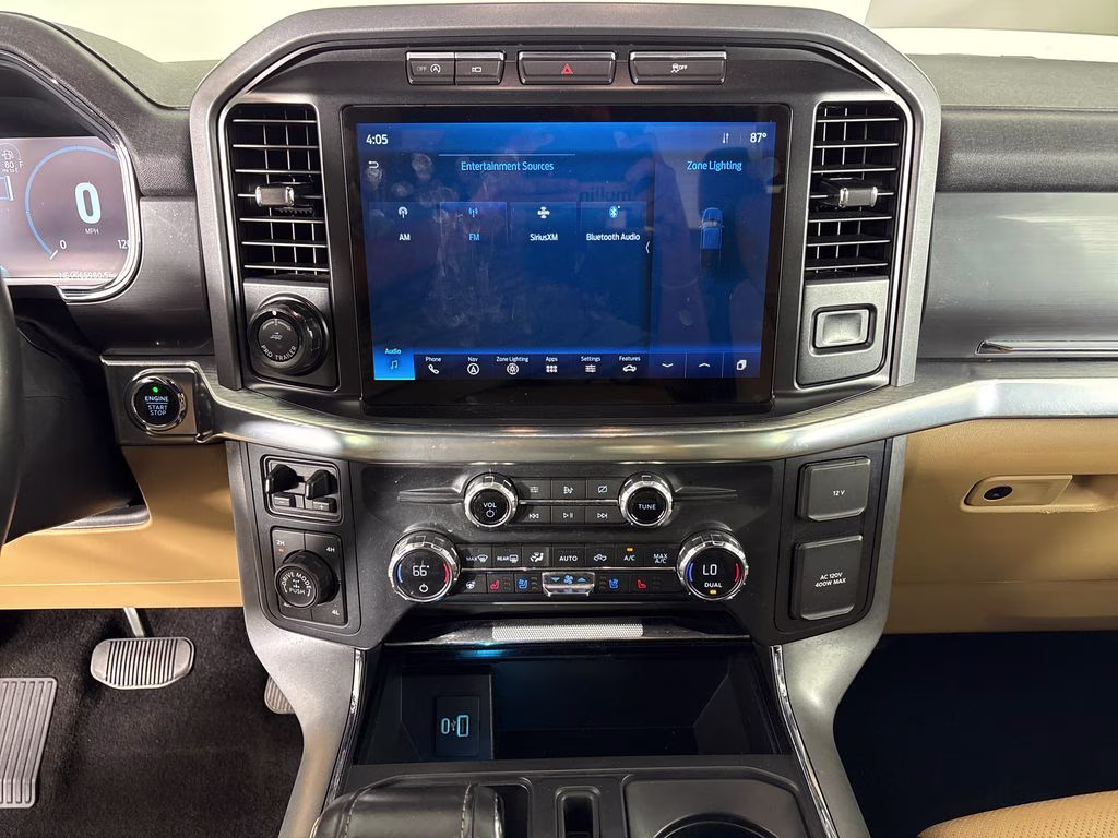 2021 White Metallic Ford F-150 Lariat 4X4 Truck