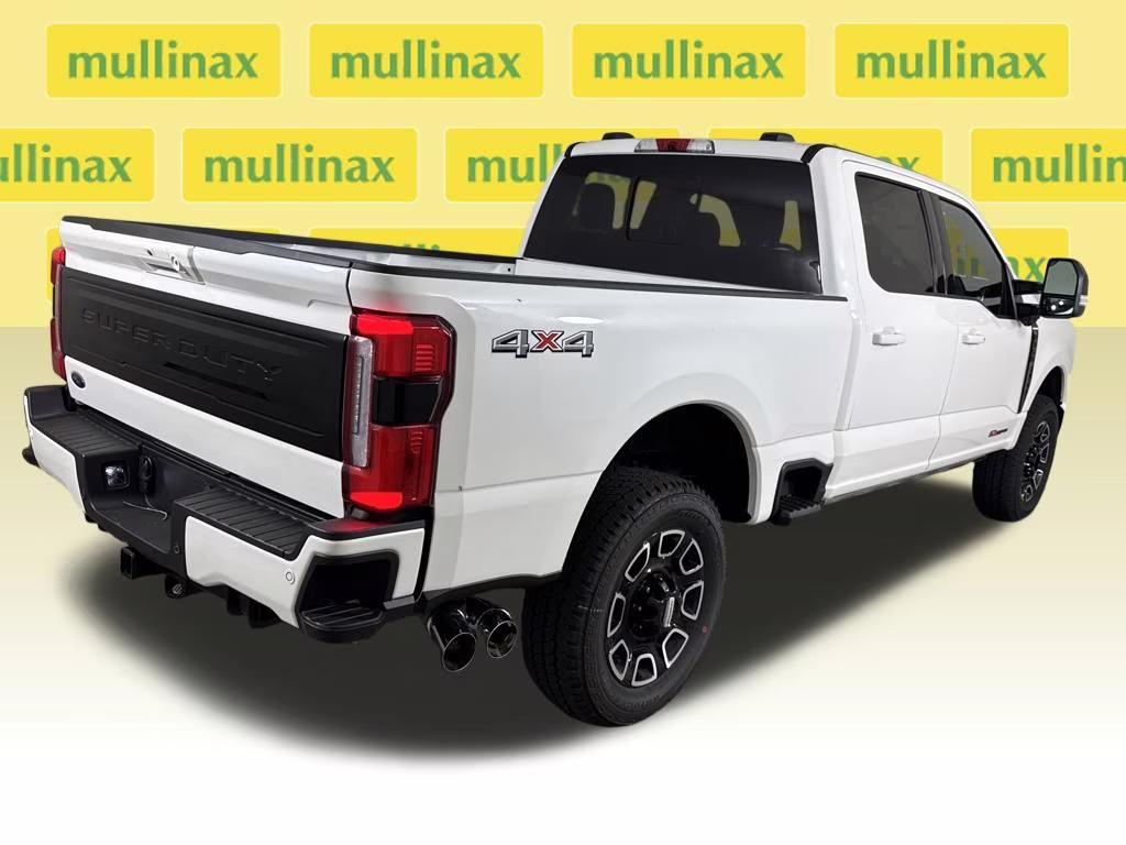 2026 Star White Metallic Tri-Coat Ford Super Duty F-350 SRW Platinum 4X4 Truck