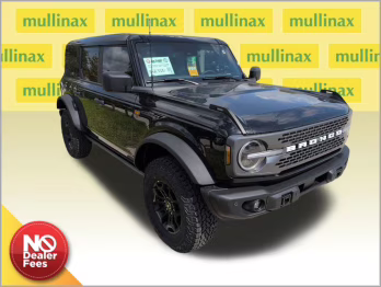 2026 Shadow Black Ford Bronco Badlands 4X4 SUV