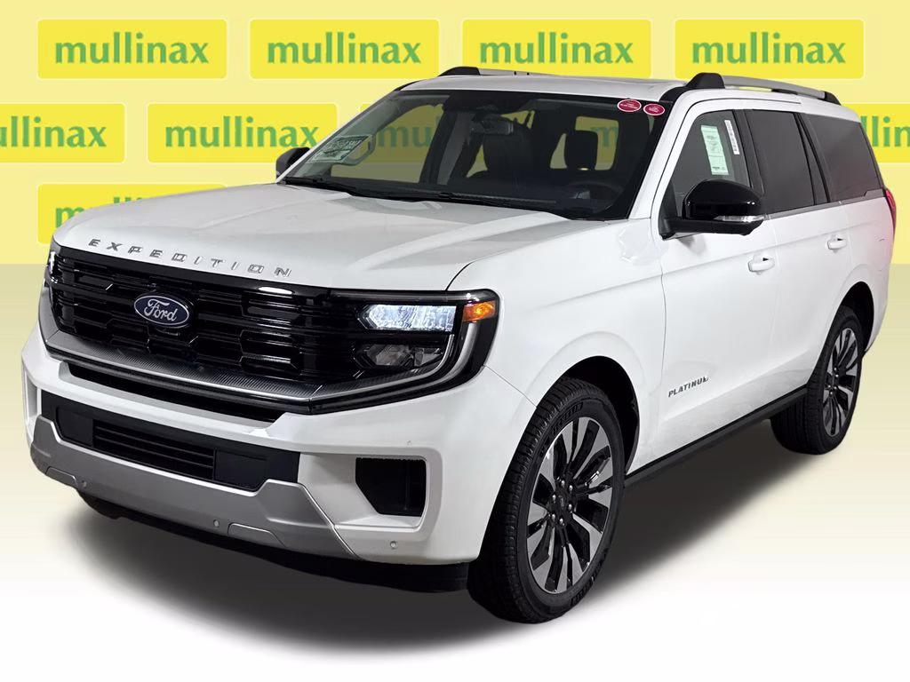 2026 Star White Metallic Tri-Coat Ford Expedition Platinum 4X4 SUV