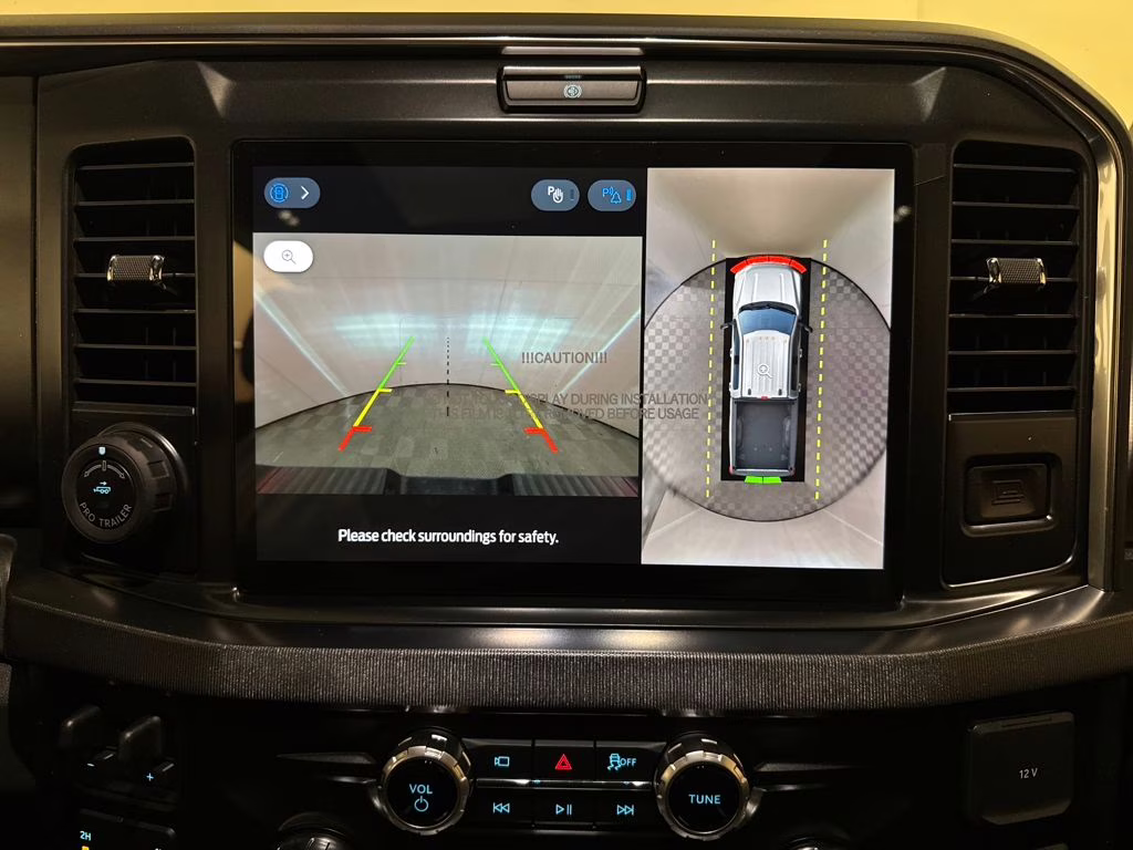 2026 Star White Metallic Tri-Coat Ford Super Duty F-350 SRW Platinum 4X4 Truck