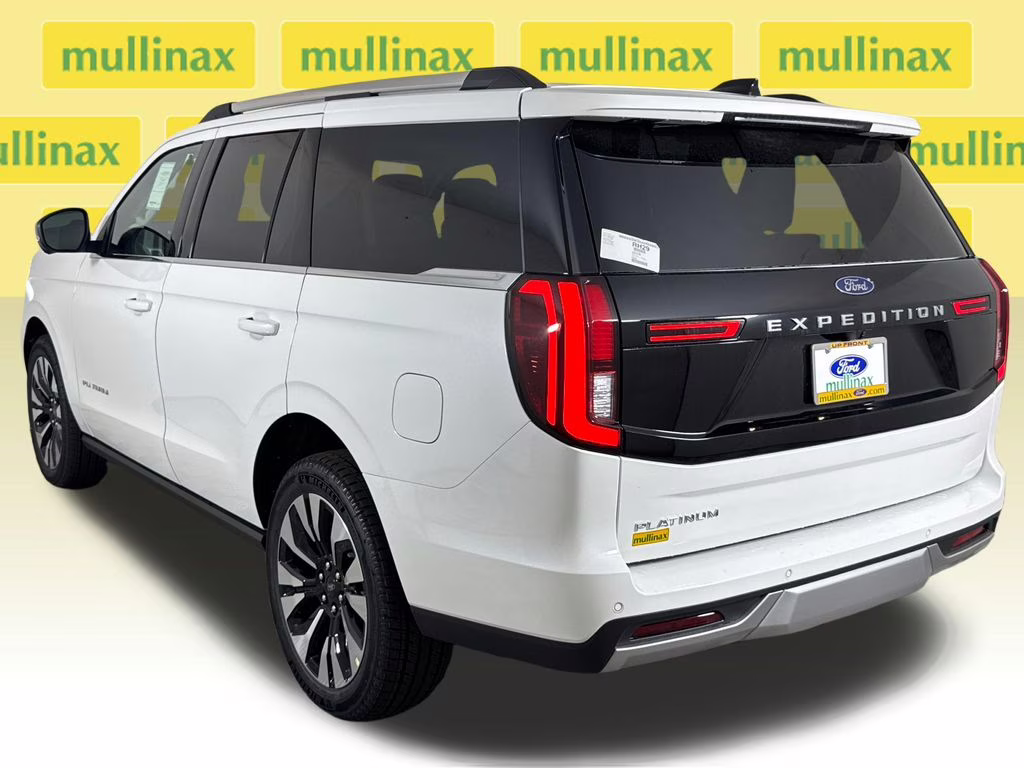 2026 Star White Metallic Tri-Coat Ford Expedition Platinum 4X4 SUV