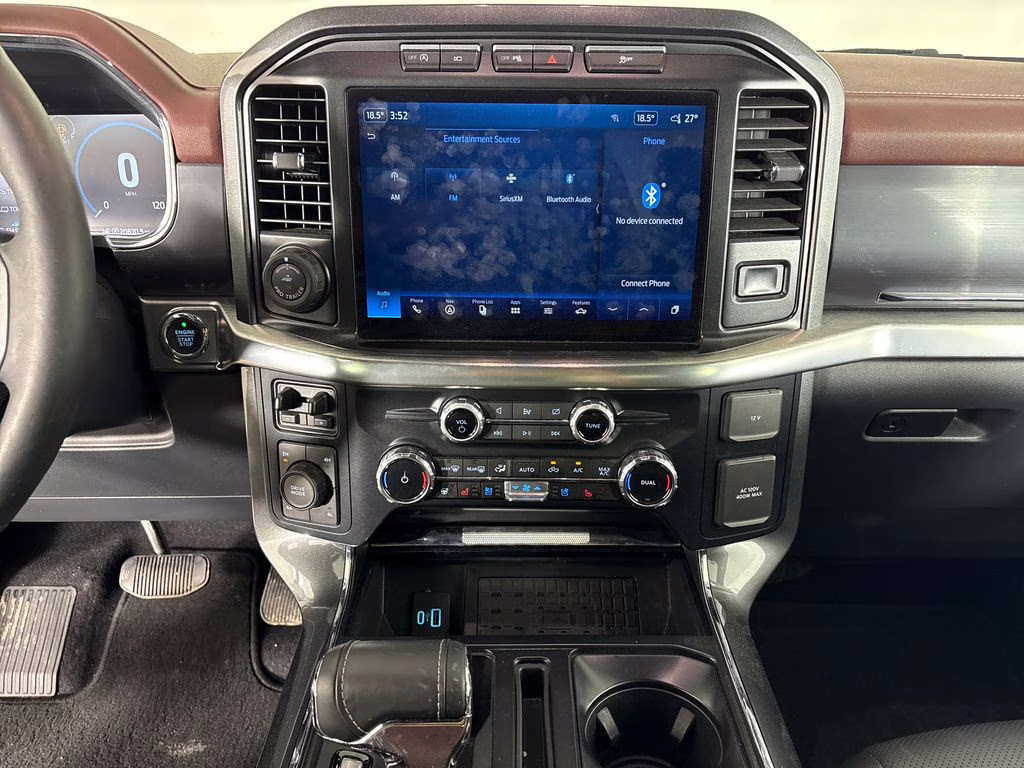 2023 Agate Black Metallic Ford F-150 Lariat 4X4 Truck