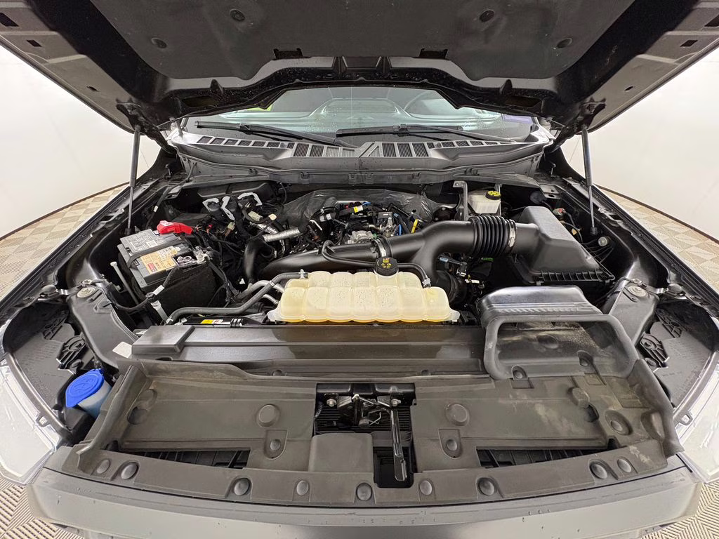 2023 Agate Black Metallic Ford F-150 XLT 4X4 Truck