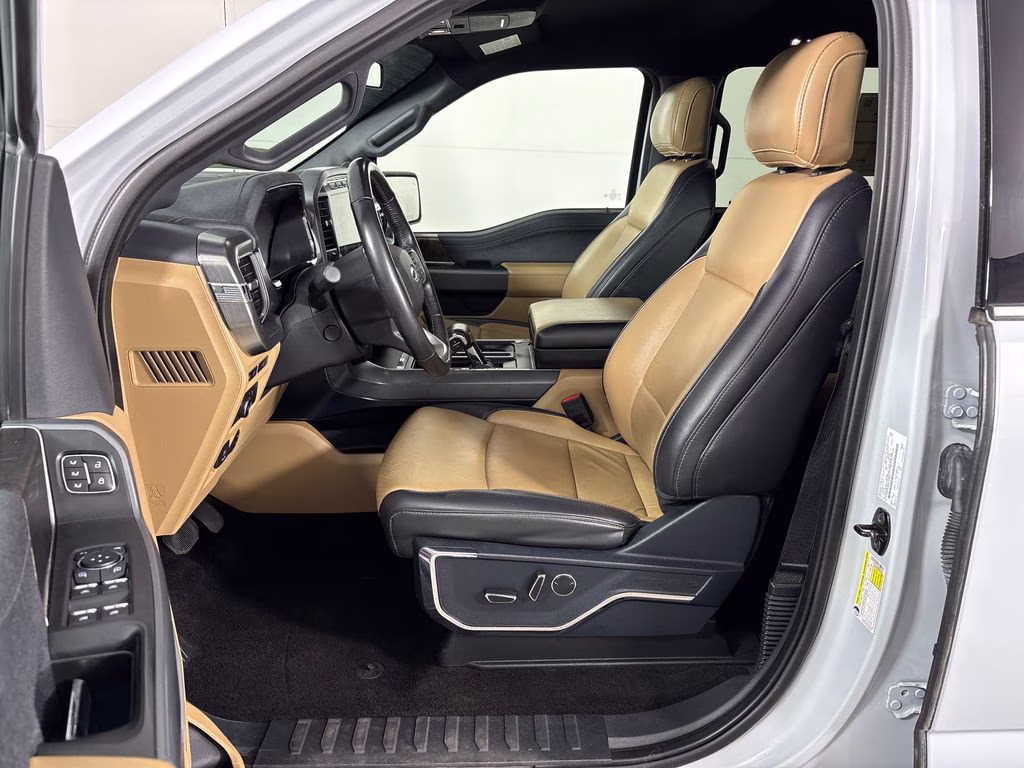 2021 White Metallic Ford F-150 Lariat 4X4 Truck
