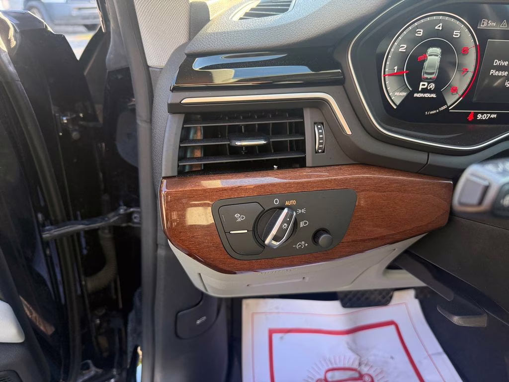 2022 Mythos Black Metallic Audi A5 Sportback Premium Plus AWD Hatchback