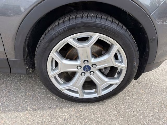 2017 Magnetic Ford Escape Titanium 4X4 SUV