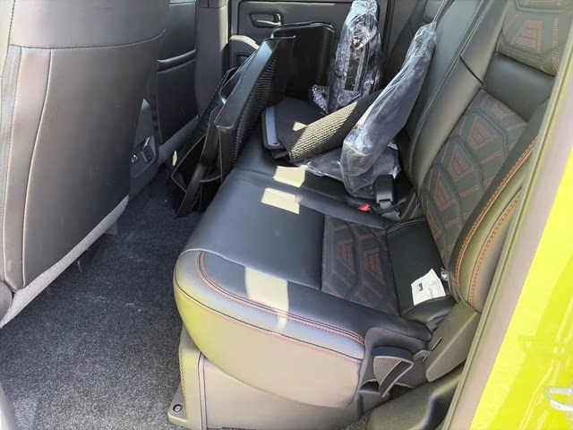 2026 Citrus Strike Nissan Frontier PRO-4X 4X4 Truck