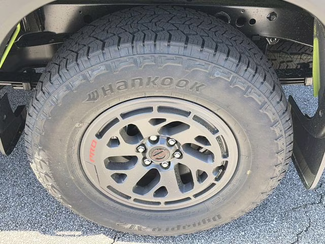 2026 Citrus Strike Nissan Frontier PRO-4X 4X4 Truck