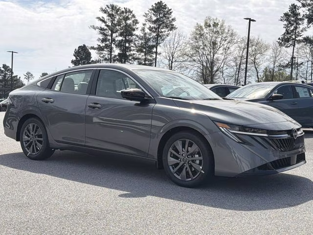 2026 Gun Metallic Nissan Sentra SL FWD Sedan