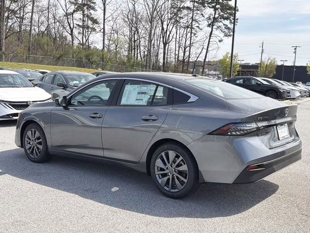 2026 Gun Metallic Nissan Sentra SL FWD Sedan