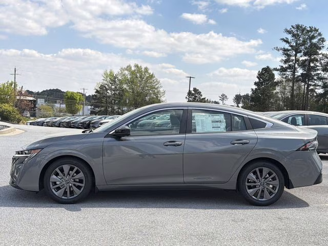 2026 Gun Metallic Nissan Sentra SL FWD Sedan