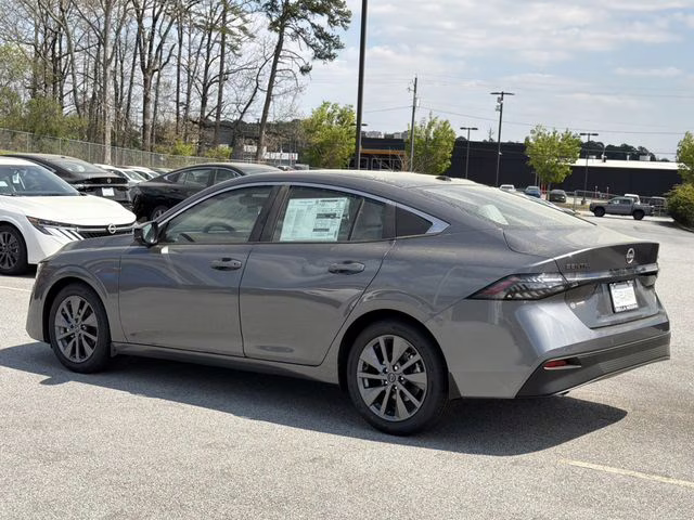 2026 Gun Metallic Nissan Sentra SL FWD Sedan