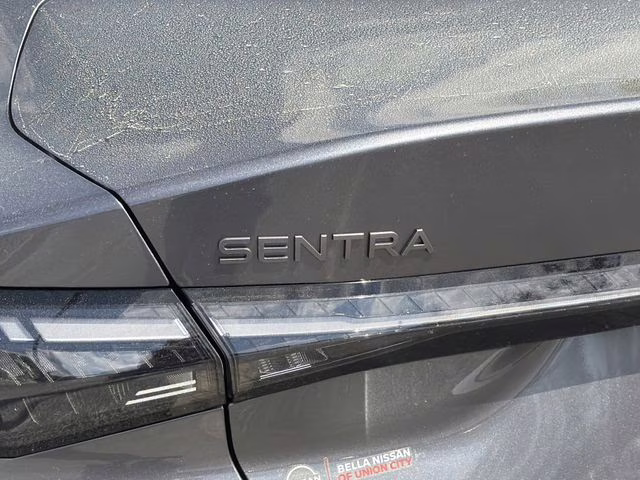 2026 Gun Metallic Nissan Sentra SL FWD Sedan