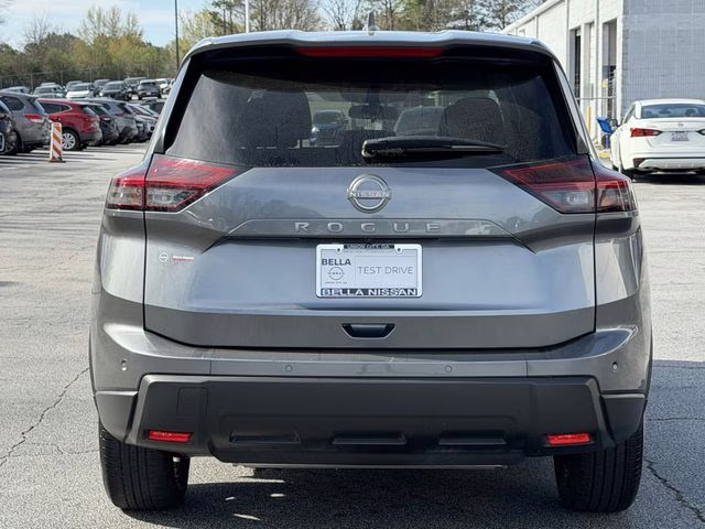 2025 Gun Metallic Nissan Rogue SV FWD SUV