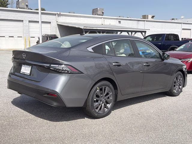 2026 Gun Metallic Nissan Sentra SL FWD Sedan