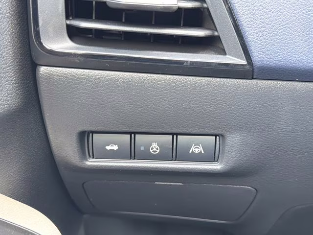 2026 Gun Metallic Nissan Sentra SL FWD Sedan