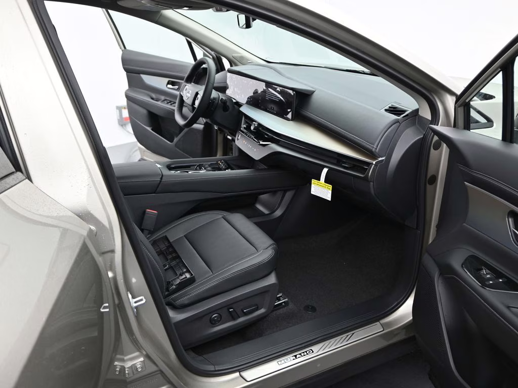 2026 Champagne Silver Metallic Nissan Murano Platinum AWD SUV