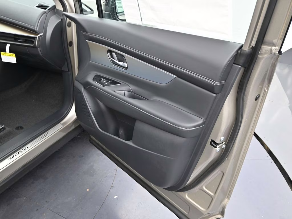 2026 Champagne Silver Metallic Nissan Murano Platinum AWD SUV