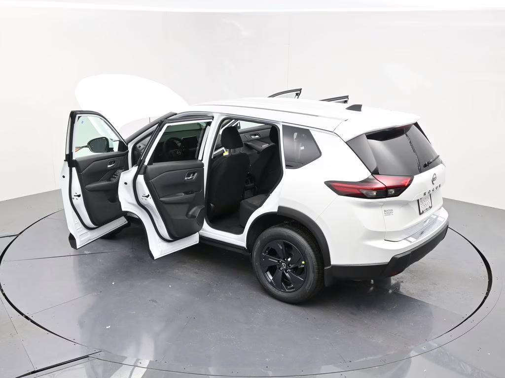 2026 Everest White Pearl Tricoat Nissan Rogue SV FWD SUV