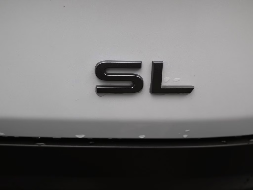 2026 Everest White Pearl Tricoat Nissan Murano SL AWD SUV