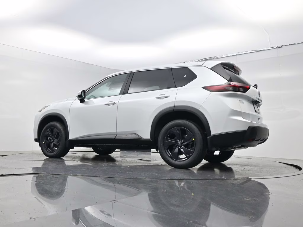 2026 Everest White Pearl Tricoat Nissan Rogue SV FWD SUV