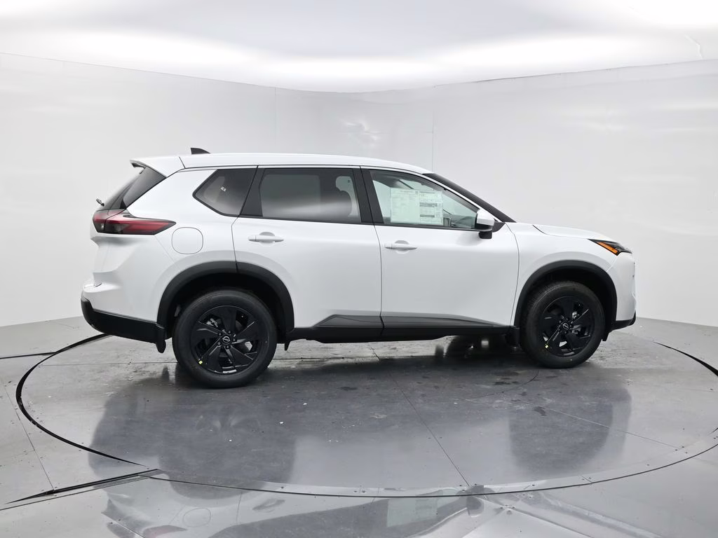2026 Everest White Pearl Tricoat Nissan Rogue SV FWD SUV