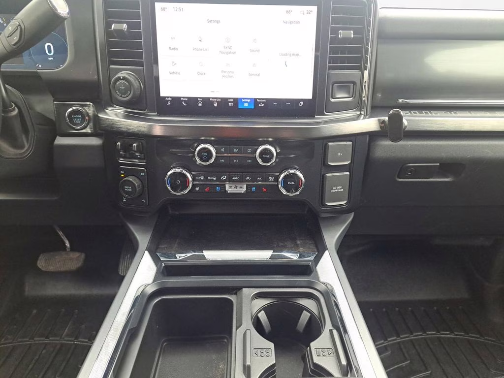 2024 Oxford White Ford Super Duty F-250 SRW Lariat Ultimate FX4 w/5th Wheel Pkg 4X4 Truck