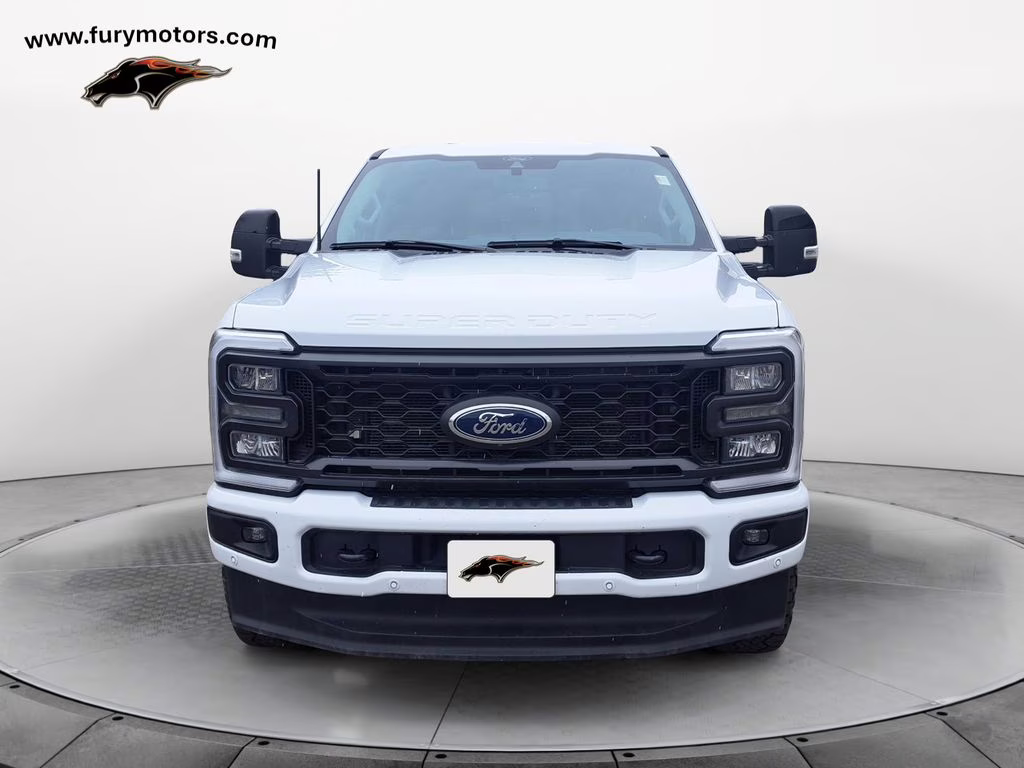 2024 Oxford White Ford Super Duty F-250 SRW Lariat Ultimate FX4 w/5th Wheel Pkg 4X4 Truck