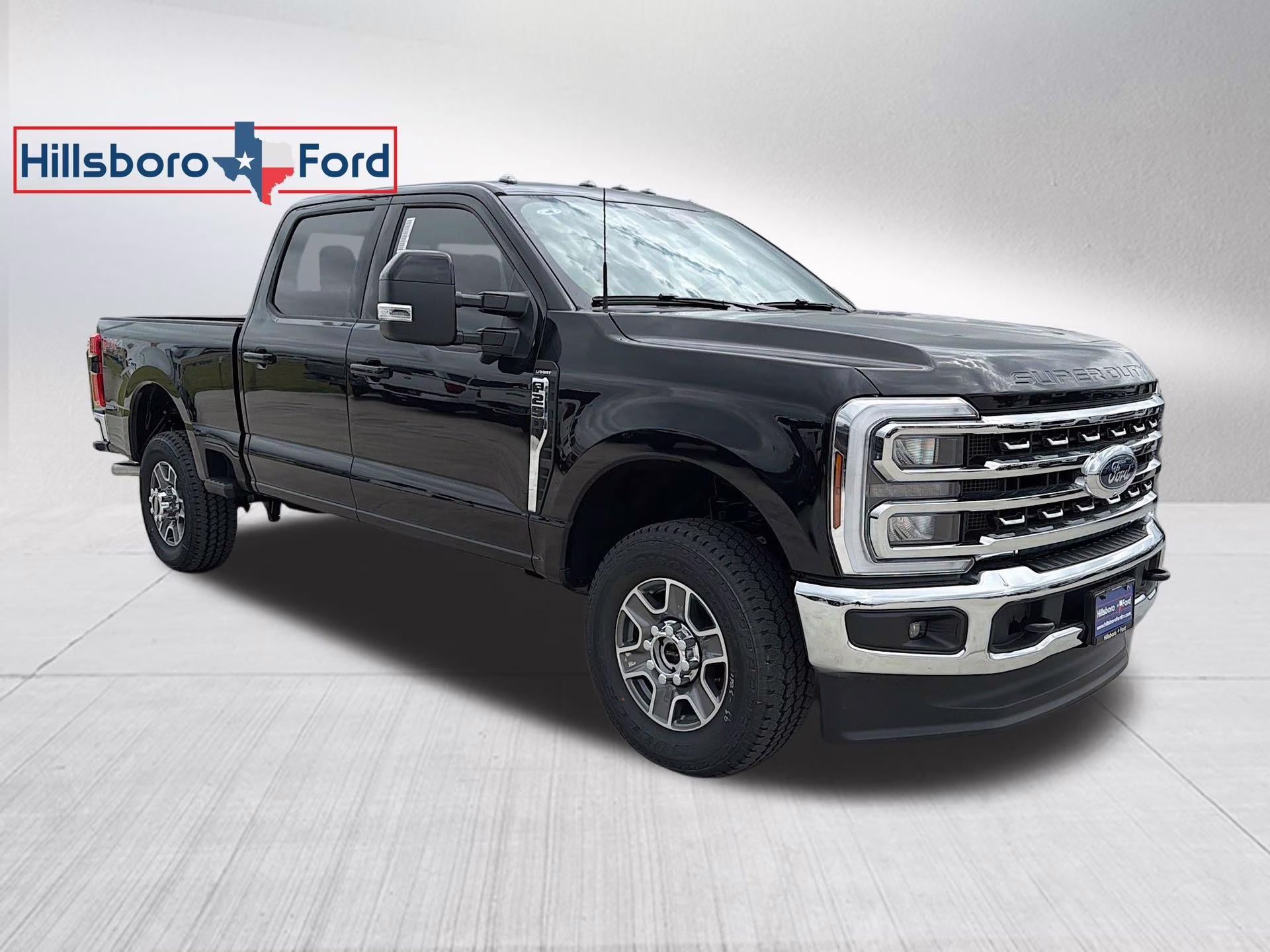 2026 Agate Black Metallic Ford Super Duty F-250 SRW Lariat 4X4 Truck