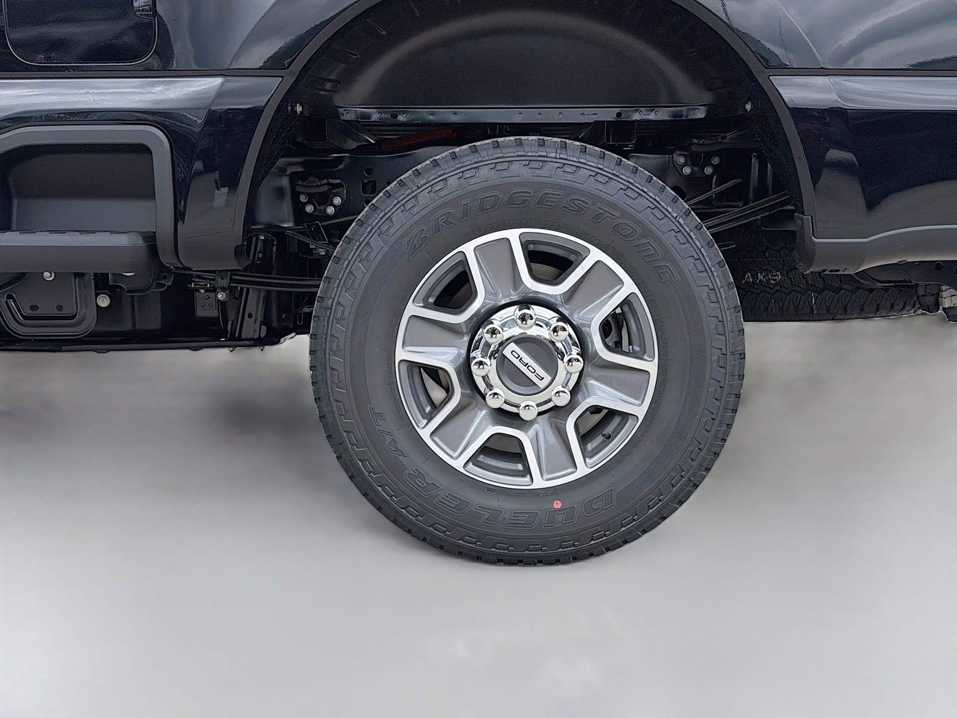 2026 Agate Black Metallic Ford Super Duty F-250 SRW Lariat 4X4 Truck