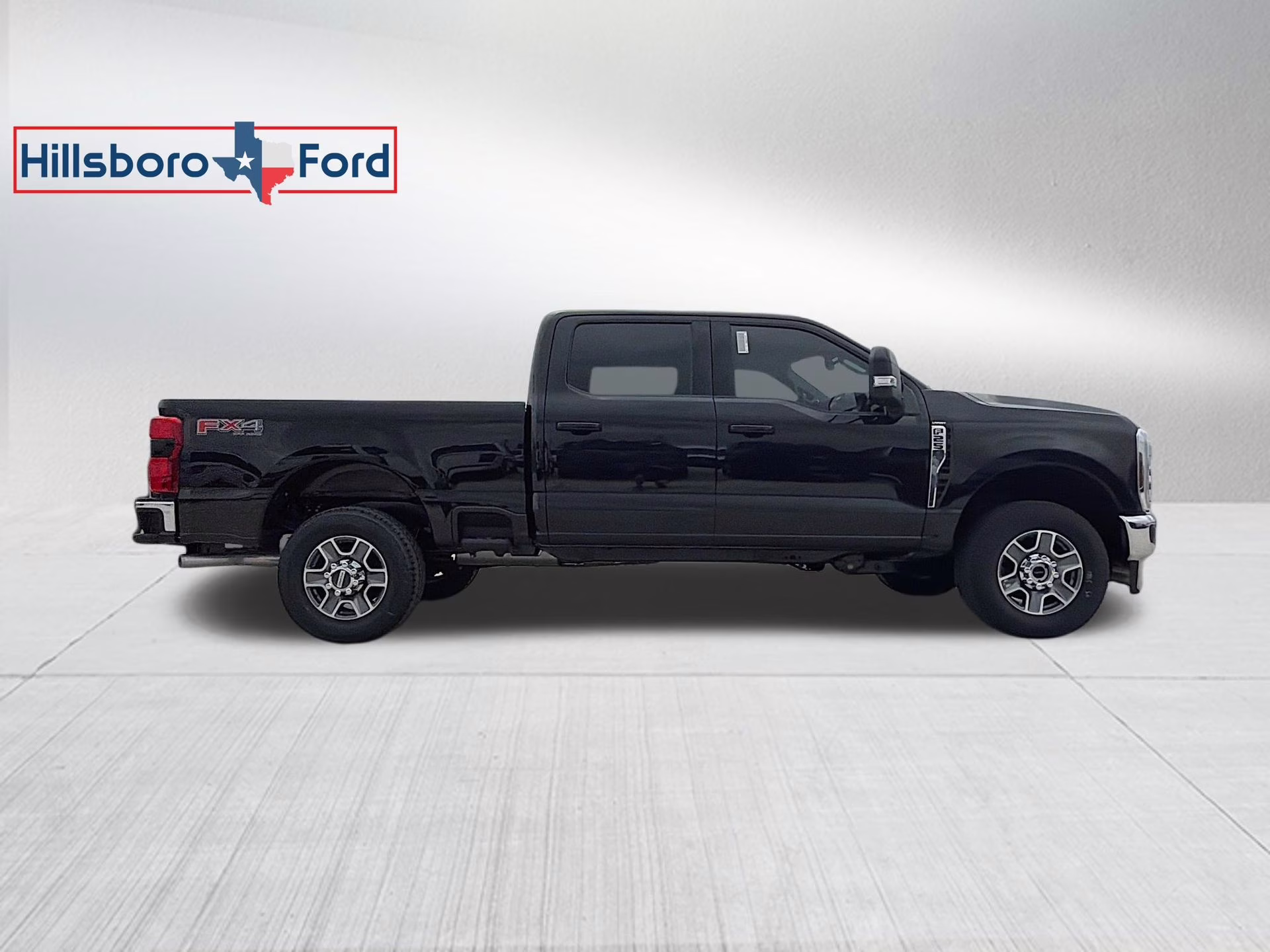 2026 Agate Black Metallic Ford Super Duty F-250 SRW Lariat 4X4 Truck
